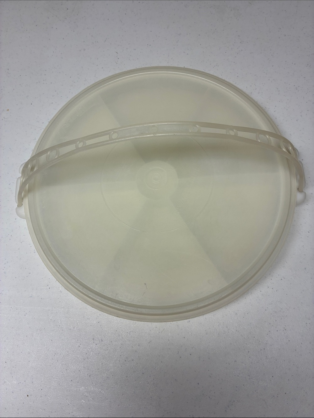Vintage Tupperware Party Susan Divided Serving Tray With Lid & Handle